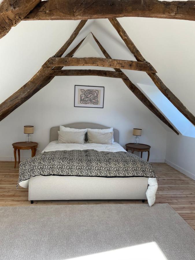 Maison, Calme Avec Cheminee. Botmeur Extérieur photo